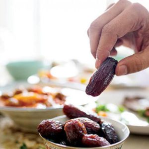 المساعدات الغذائية (افطار صائم)